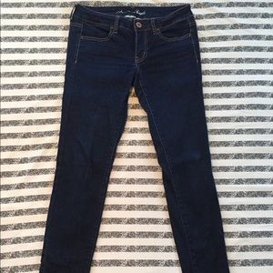 American Eagle dark wash stretch jeggings
